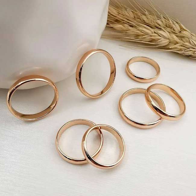 Simple ring