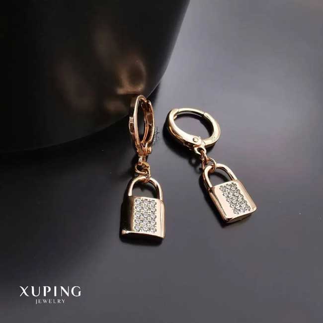 Lock pendant earrings