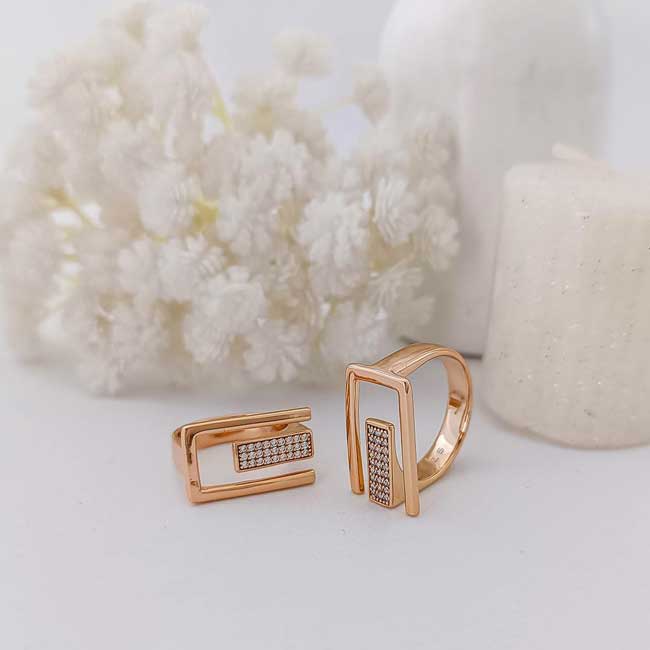 Rectangular ring