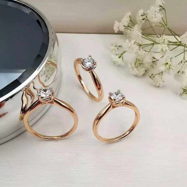 Single gem ring Round jewel | Jewellery ring back